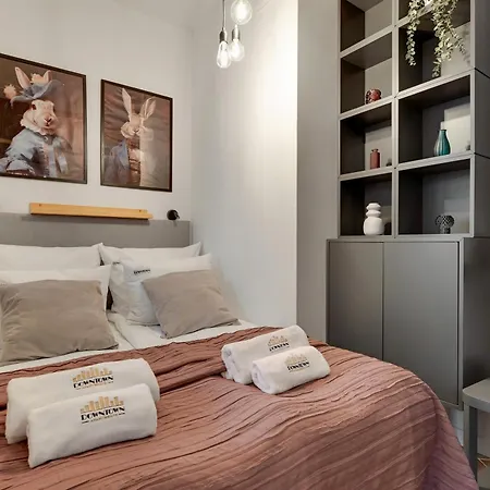 Doki Living & Foodhall By Downtown Apart Otel Gdansk