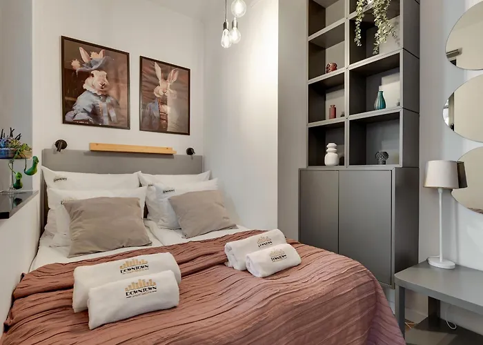 Doki Living & Foodhall By Downtown Apart Otel Gdansk