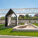 Doki Living & Foodhall By Downtown 3* Gdansk