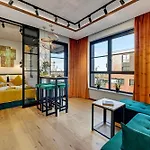 شقة فندقية Doki Living & Foodhall By Downtown