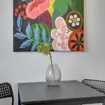Doki Living & Foodhall By Downtown 3* غدانسك