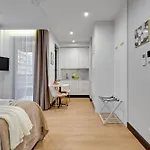Doki Living & Foodhall By Downtown גדנסק