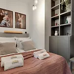 Doki Living & Foodhall By Downtown מלון דירות גדנסק
