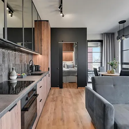 Doki Living & Foodhall By Downtown Apartment