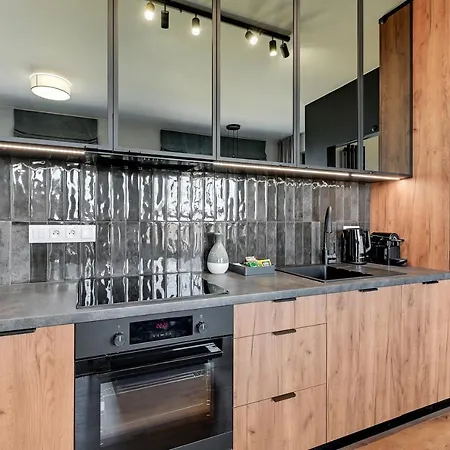 Doki Living & Foodhall By Downtown Gdansk