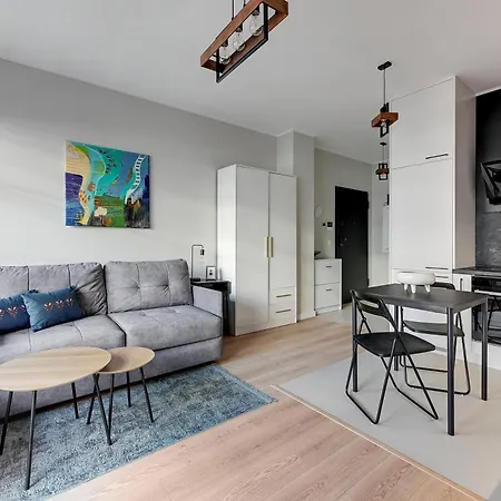 Doki Living & Foodhall By Downtown 3*