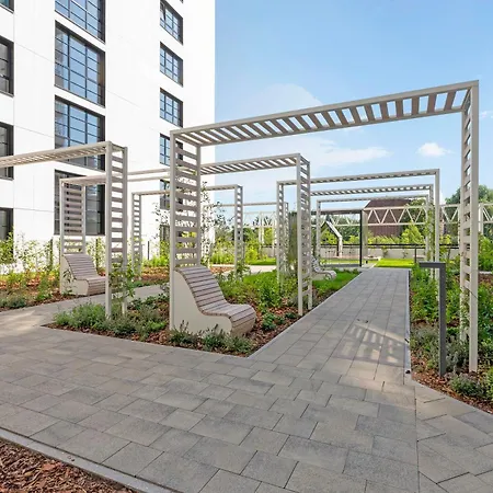 Doki Living & Foodhall By Downtown Gdańsk