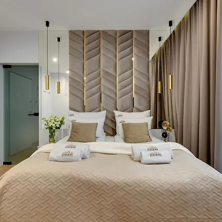 Doki Living & Foodhall By Downtown