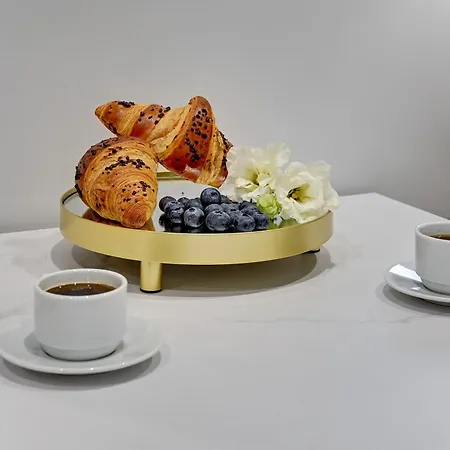 Doki Living & Foodhall By Downtown Apartment