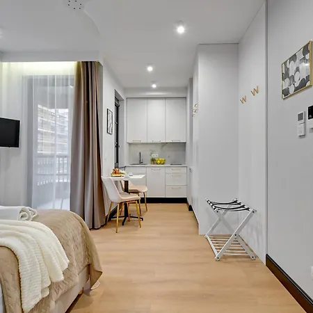 Doki Living & Foodhall By Downtown Danzig