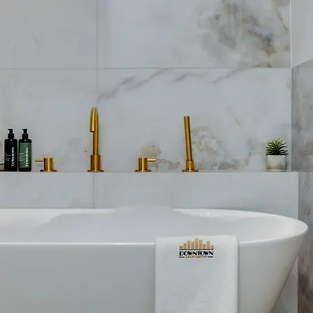 Doki Living & Foodhall By Downtown Aparthotel 4*