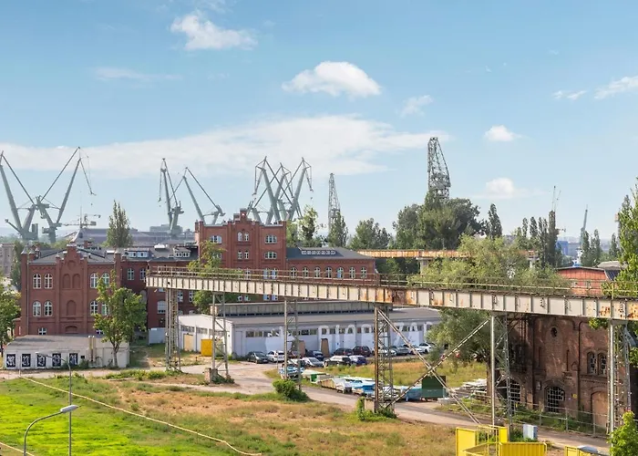 Doki Living & Foodhall By Downtown 4*