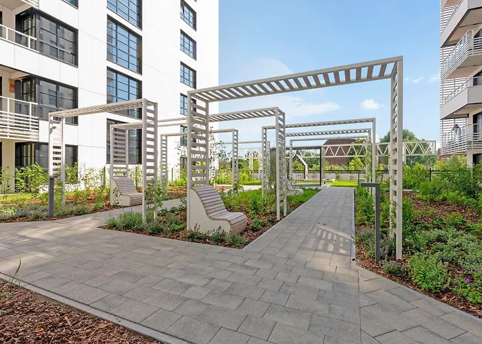 Doki Living & Foodhall By Downtown Gdańsk