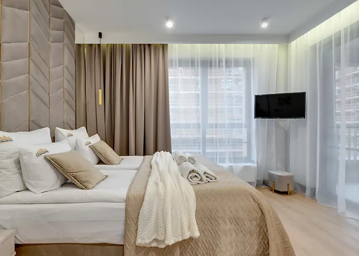 Doki Living & Foodhall By Downtown