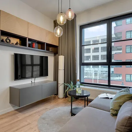 Doki Living & Foodhall By Downtown *